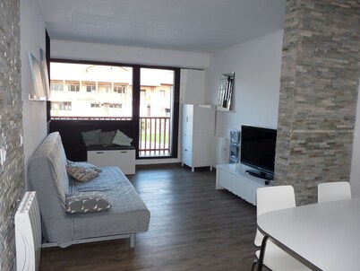 Large studio 40m2 resort center Valberg