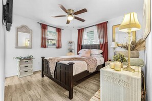 Iron/ironing board, free WiFi, bed sheets, wheelchair access