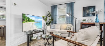 Walk to Downtown Bonita! Stylish 1BR w/Private Patio - 10 Min to Bonita Beach