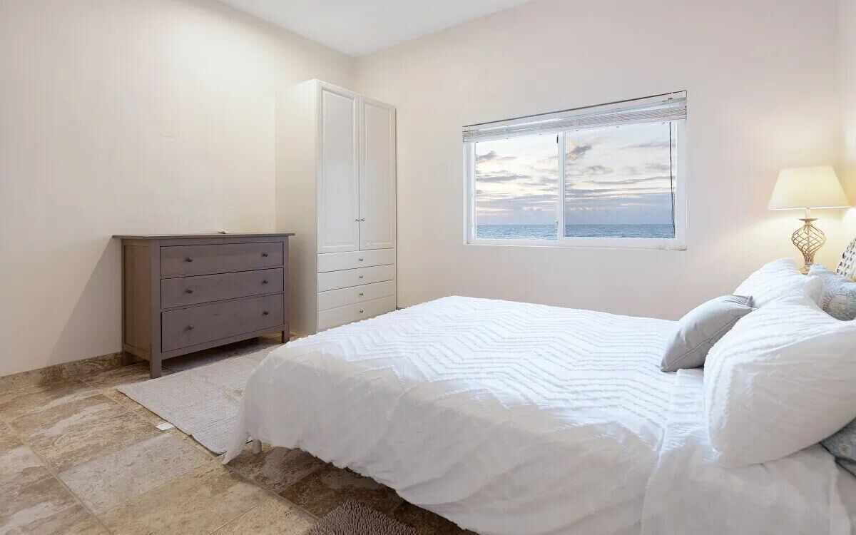 4 bedrooms, WiFi, bed sheets