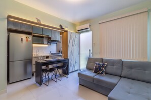 Apartment, Smoking - Apartment on Gigoia Island Gigoia Class (Rio de Janeiro)