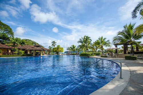 Casa Zafiro 7 Bdrs Private Pool in Los Suenos