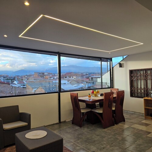 El Paisaje cuencano, 1 dorm. 2 camas, en el centro historico con una linda vista