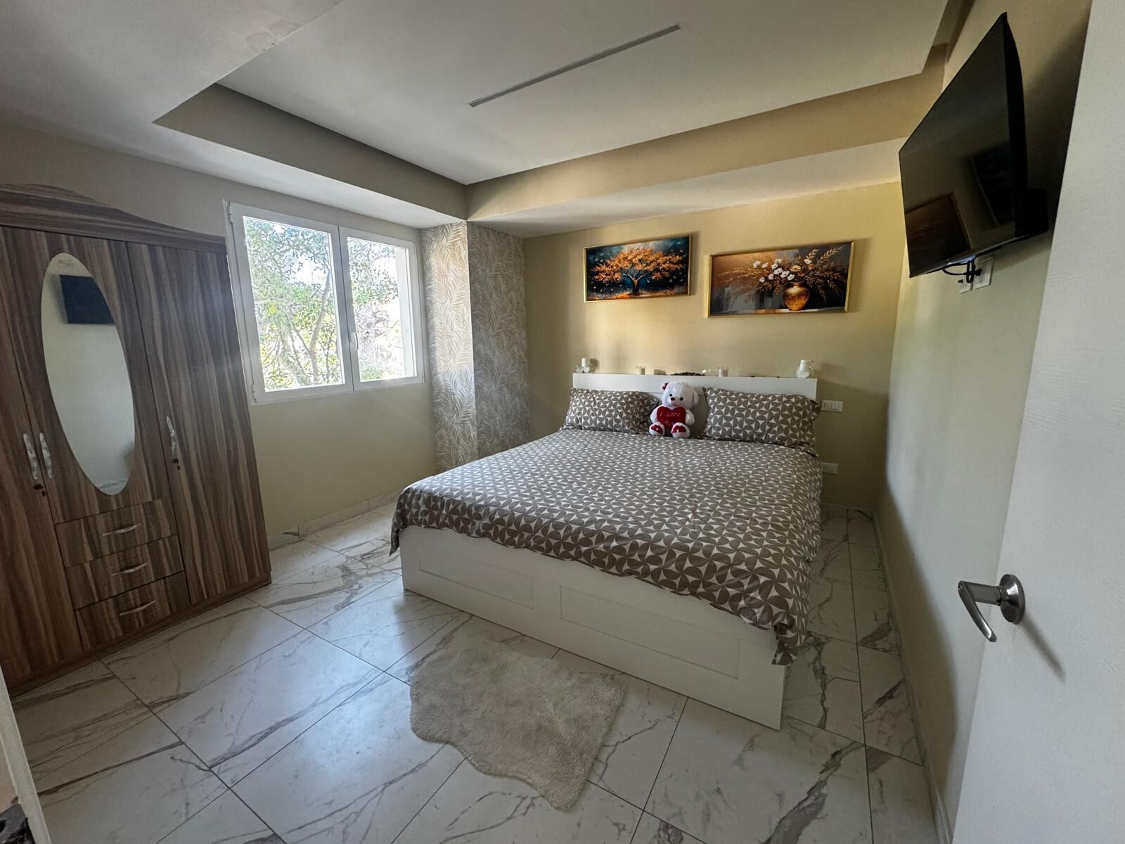 Rom – standard | Strykejern/-brett og wi-fi (inkludert)