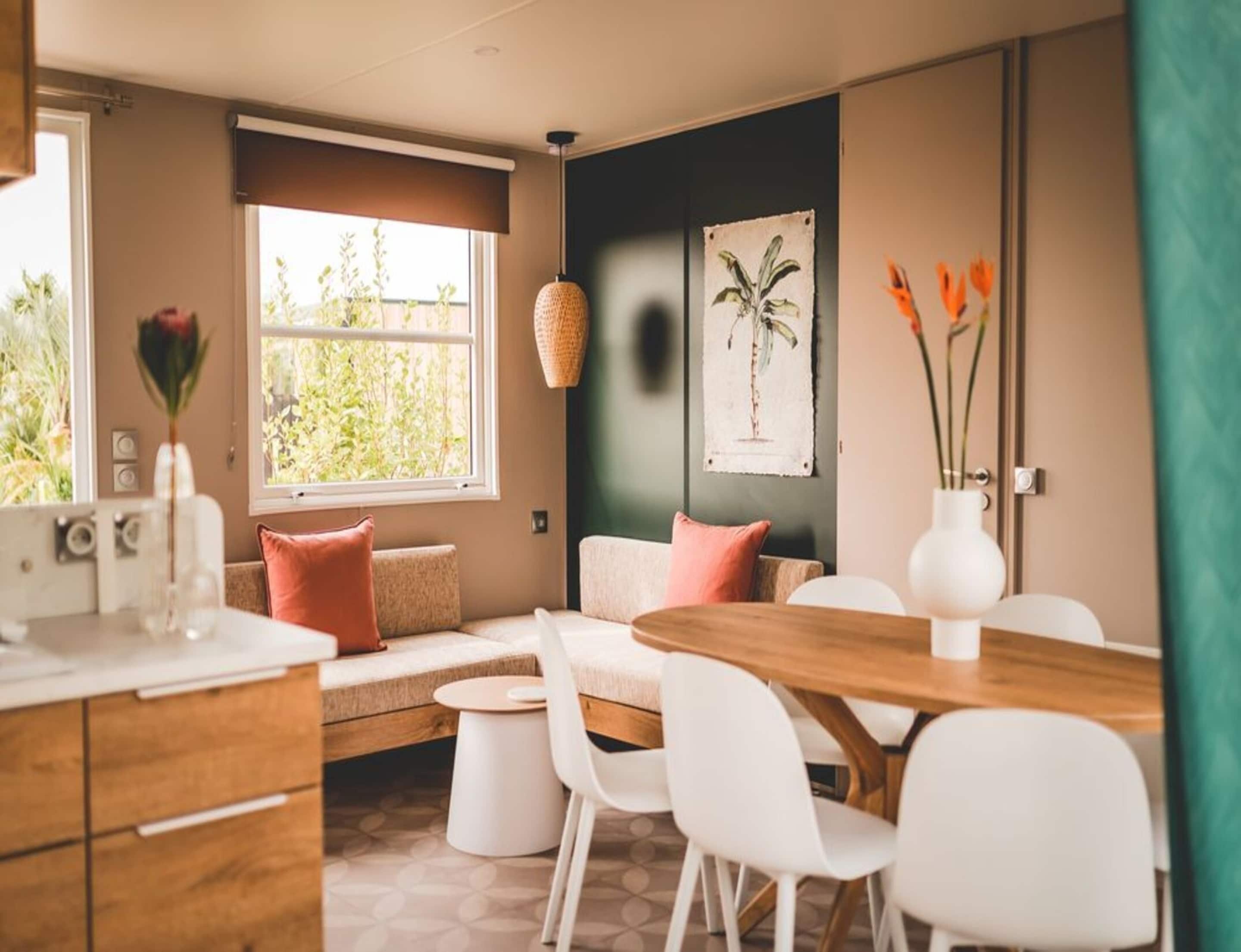 House | Dining