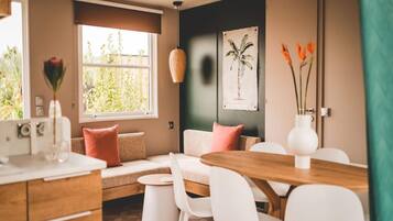 House | Dining