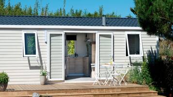 House | Terrace/patio