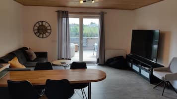 Apartment | Living room