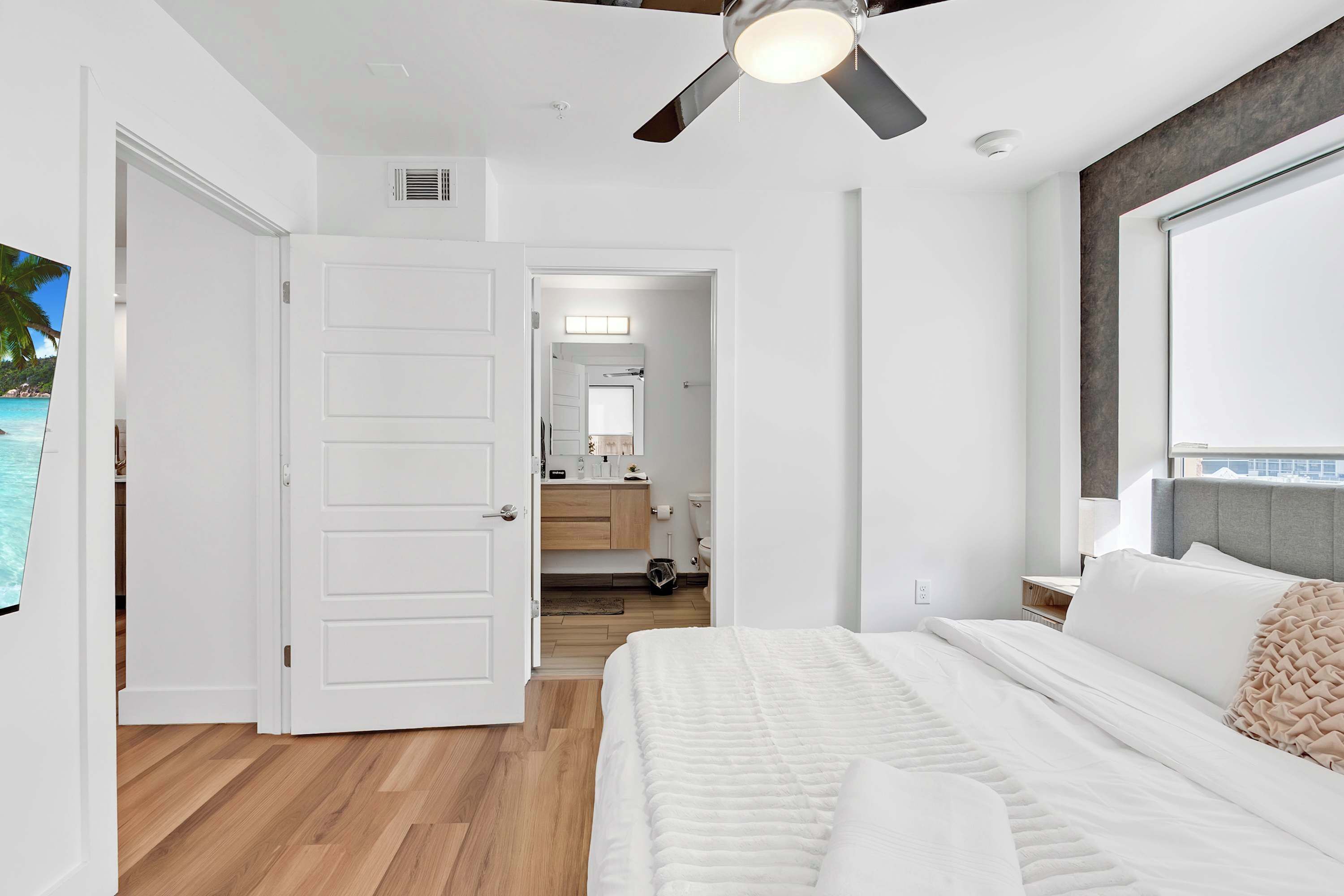 Strygejern/strygebræt, Wi-Fi, sengetøj