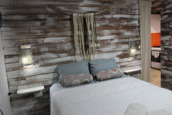 2 bedrooms, in-room safe, desk, free WiFi - Brisas del caribe app. (Limón)