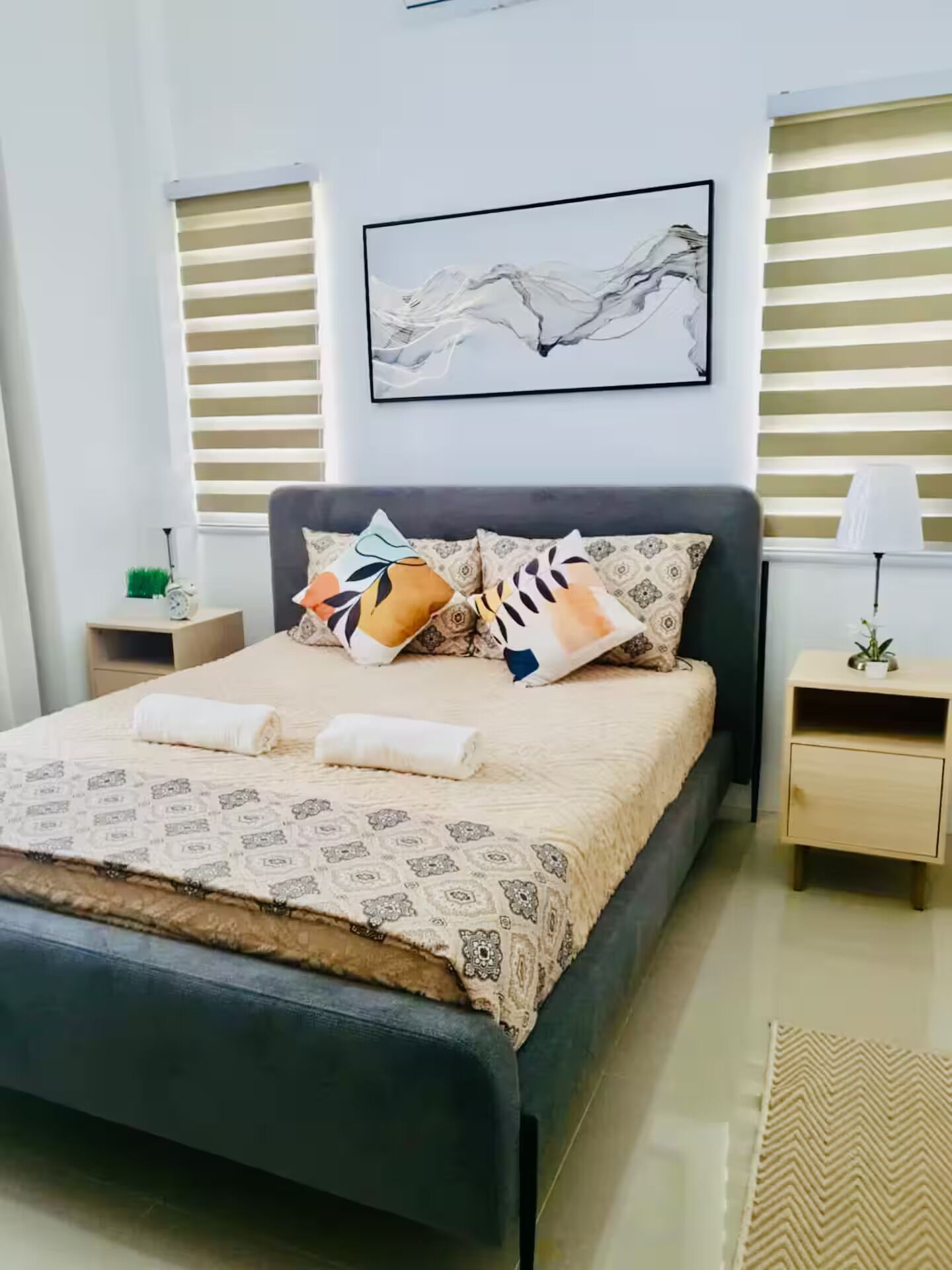 3 bedrooms, WiFi, bed sheets, wheelchair access