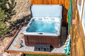 Terrace/patio - Velvet Elk Vista-Amazing Views, Game Room, Hot Cocoa Bar, Hot Tub (Fairplay)