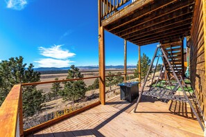 Terrace/patio - Velvet Elk Vista-Amazing Views, Game Room, Hot Cocoa Bar, Hot Tub (Fairplay)