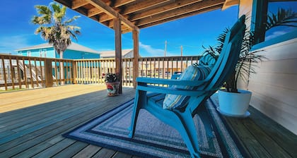 Last Cast at the Y - Lighted Private Pier -
Caney Creek Fishing - Sargent TX