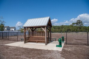 Property grounds - Resort-Style Living in Beaufort’s Coolest Coastal Community (Beaufort)