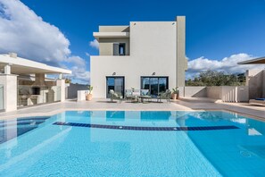 Pool - Pelagia Villa,Modern Luxury Retreat Near Panormo (Roumeli)