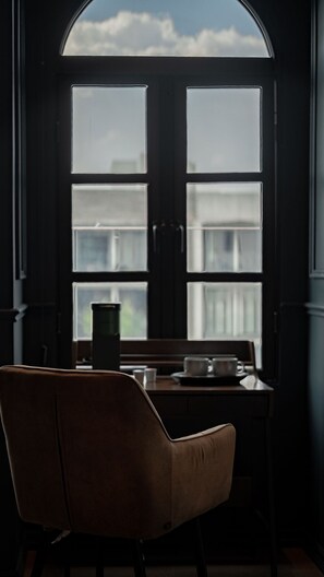 Interior - Timeless Elegance with City Views (Ciudad de México)