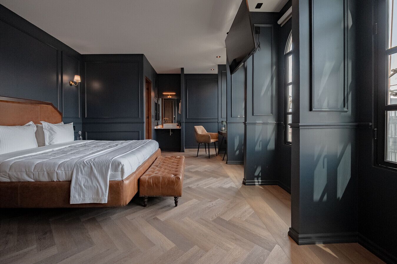 1 bedroom, desk, iron/ironing board, travel crib