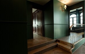 Interior - Timeless Elegance with City Views (Ciudad de México)