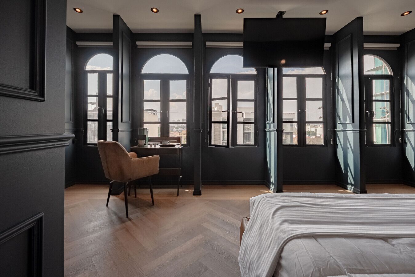 1 bedroom, desk, iron/ironing board, travel cot