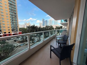 Property grounds - The Artful Oasis at Sunny Isles - Winter Escape (Sunny Isles Beach)