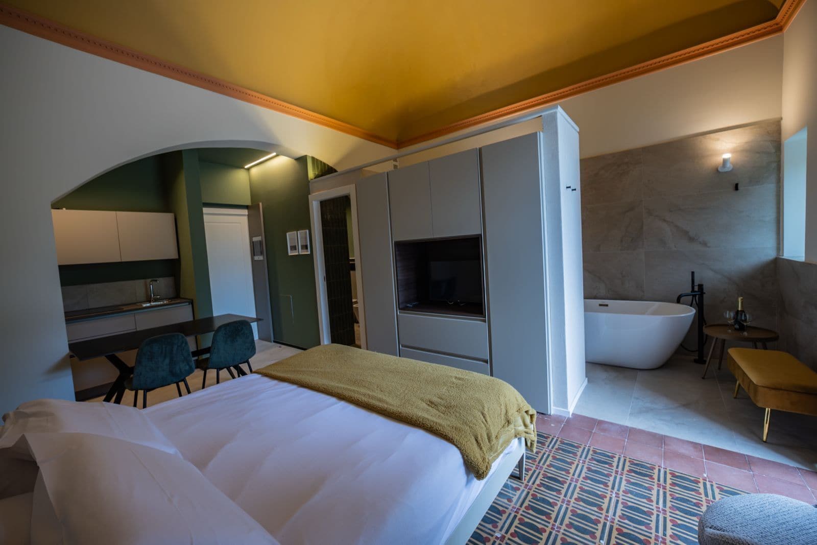 1 室のベッドルーム、アイロン / アイロン台、旅行用ベビーベッド、WiFi (無料)