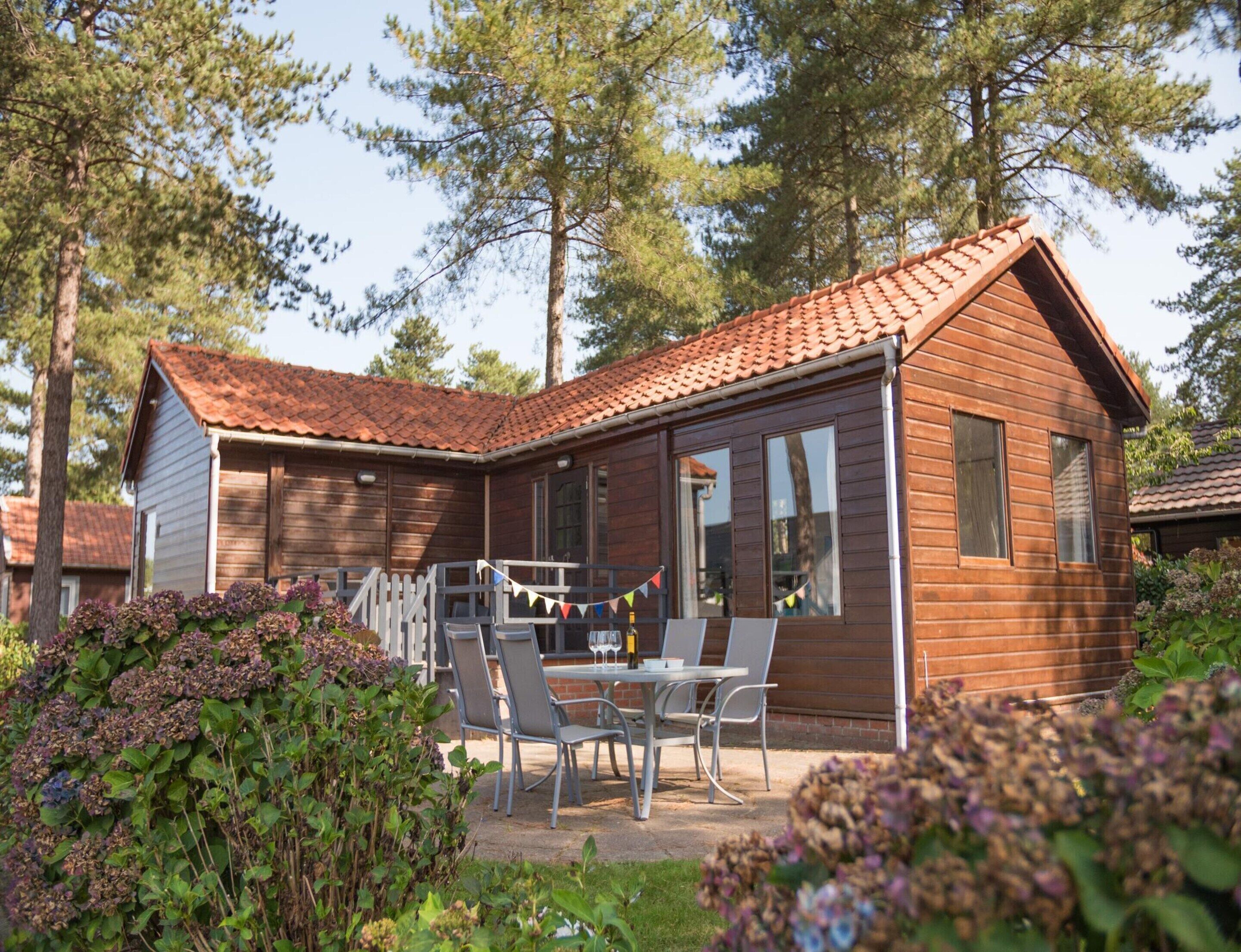 House | Tempat makan luar