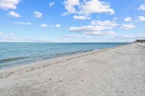 Nära stranden