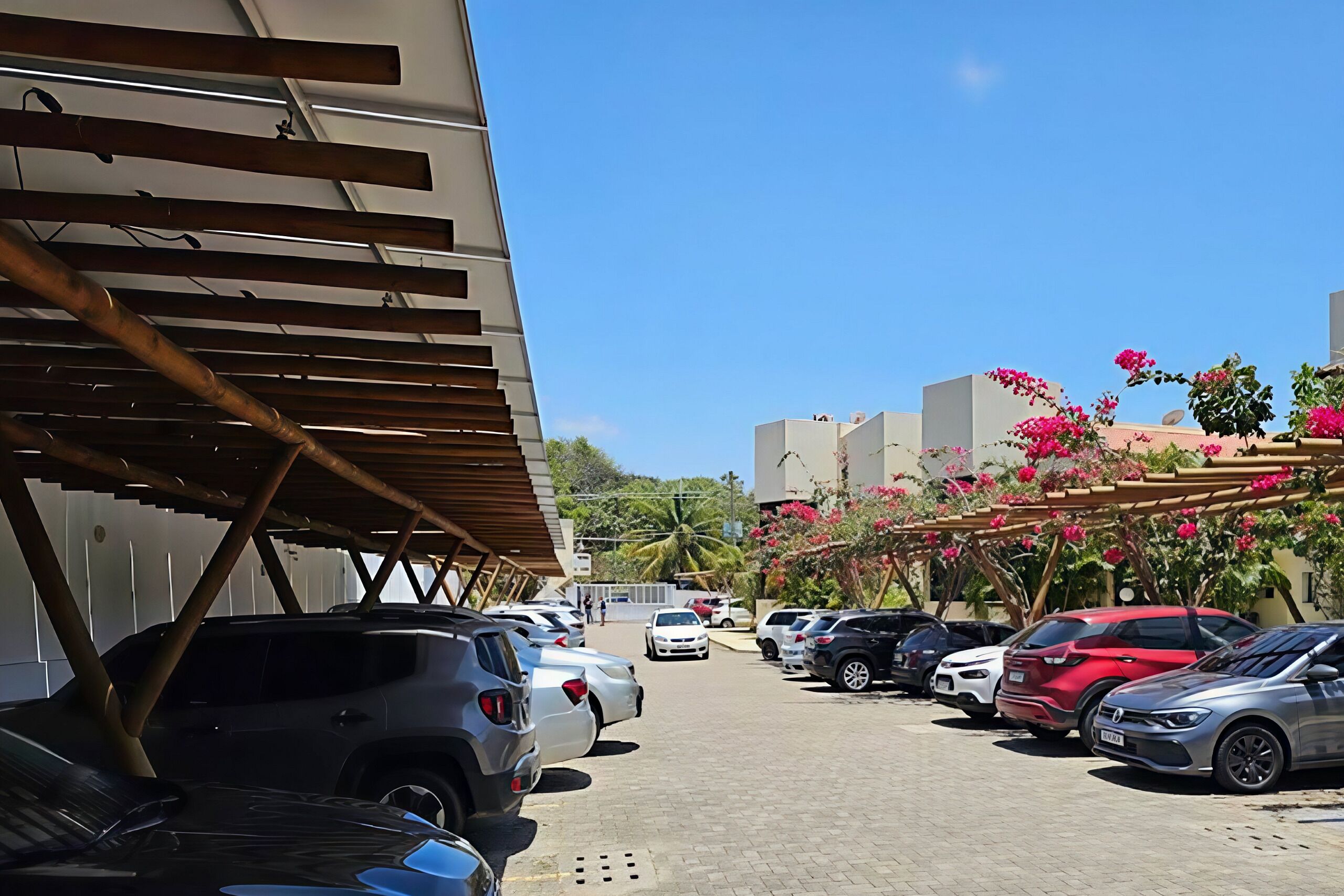 Ubetjent parkering (inkludert)