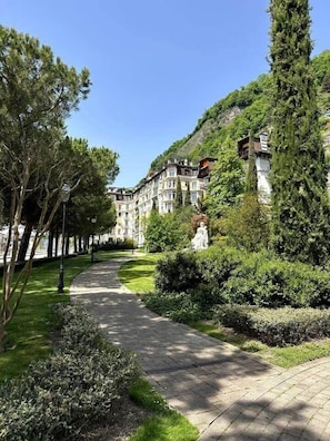 Property grounds - Riviera Escape (Montreux)