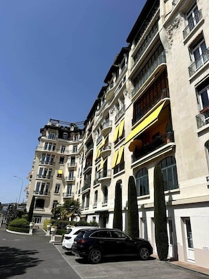 Exterior - Riviera Escape (Montreux)