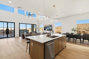 Interior - The Lookout- Luxe, Hot Tub, Firepit, 50-Mile Views (Page)