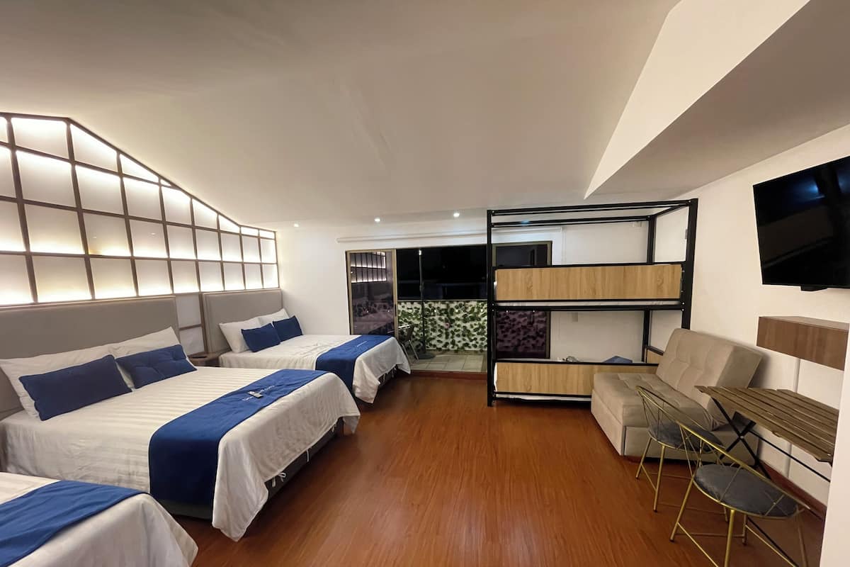 Family Suite, City View | Free WiFi