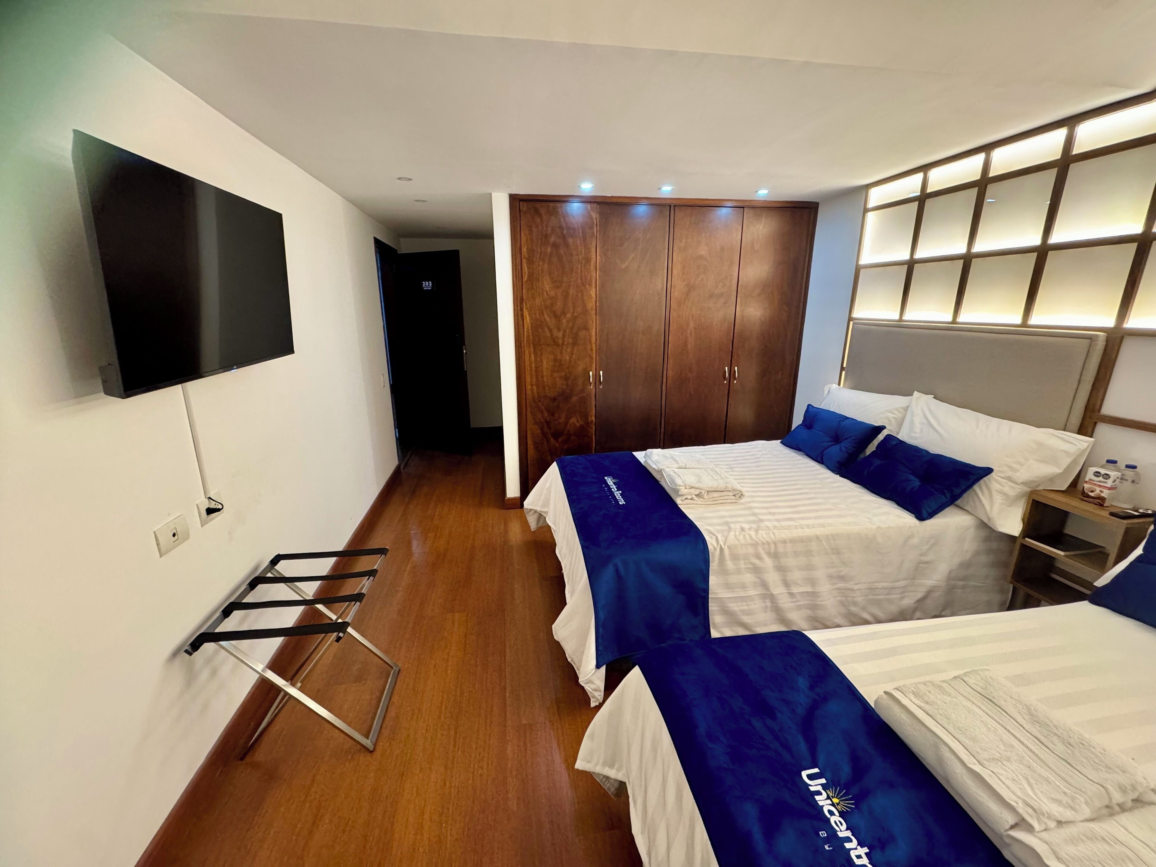 Dobbelt- eller tomannsrom  – familie, byutsikt | Wi-fi (inkludert)