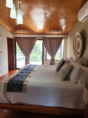 4 makuuhuonetta, Wi-Fi, vuodevaatteet