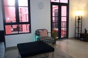 Interior - The Lumiere Apartment Private Balcony in the Heart of the Old Town (Panamá)