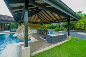 Outdoor dining - Premium Location Gated Beach Community Villa (Tamarindo)