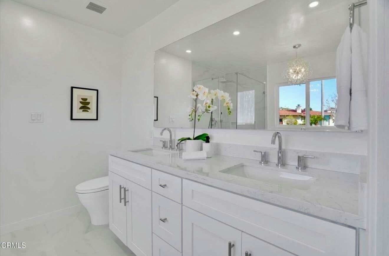 Hårtørrer, håndklæder, Sæbe, Toiletpapir