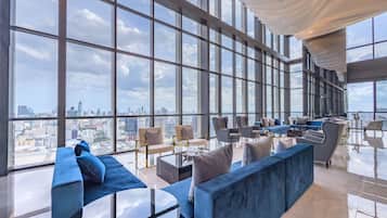 Leilighet, 1 soverom, balkong, hageutsikt | Lounge