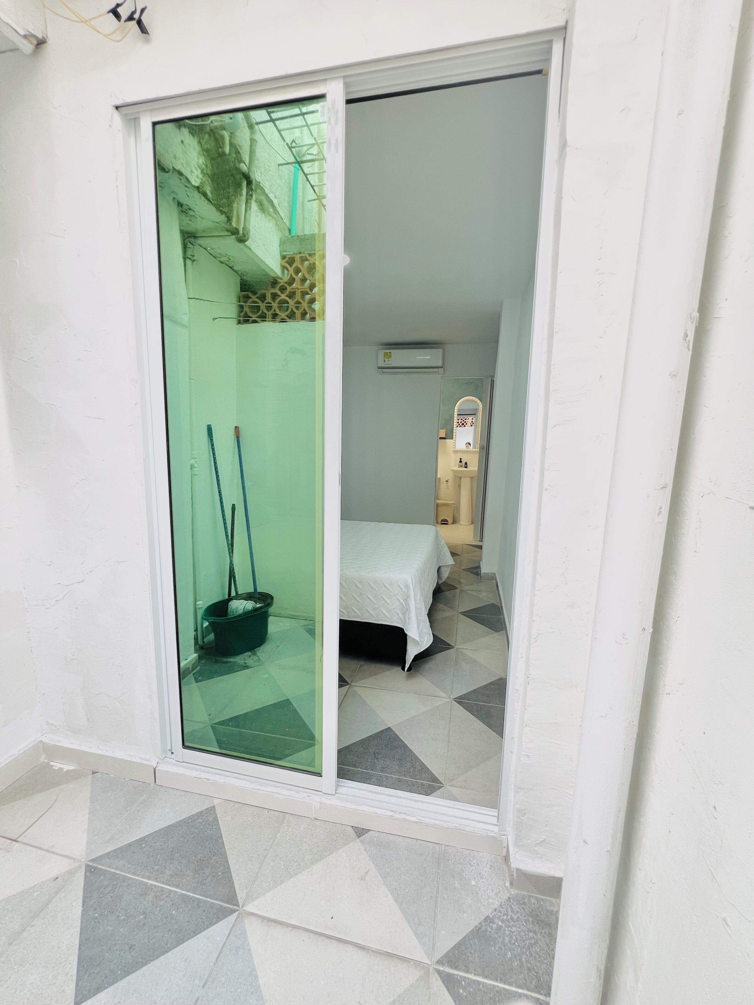 1 bedroom, iron/ironing board, Internet, bed sheets