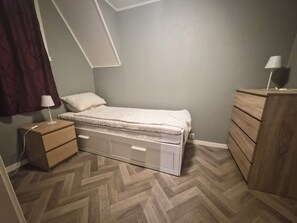 1 soveværelse, strygejern/strygebræt, Wi-Fi, sengetøj