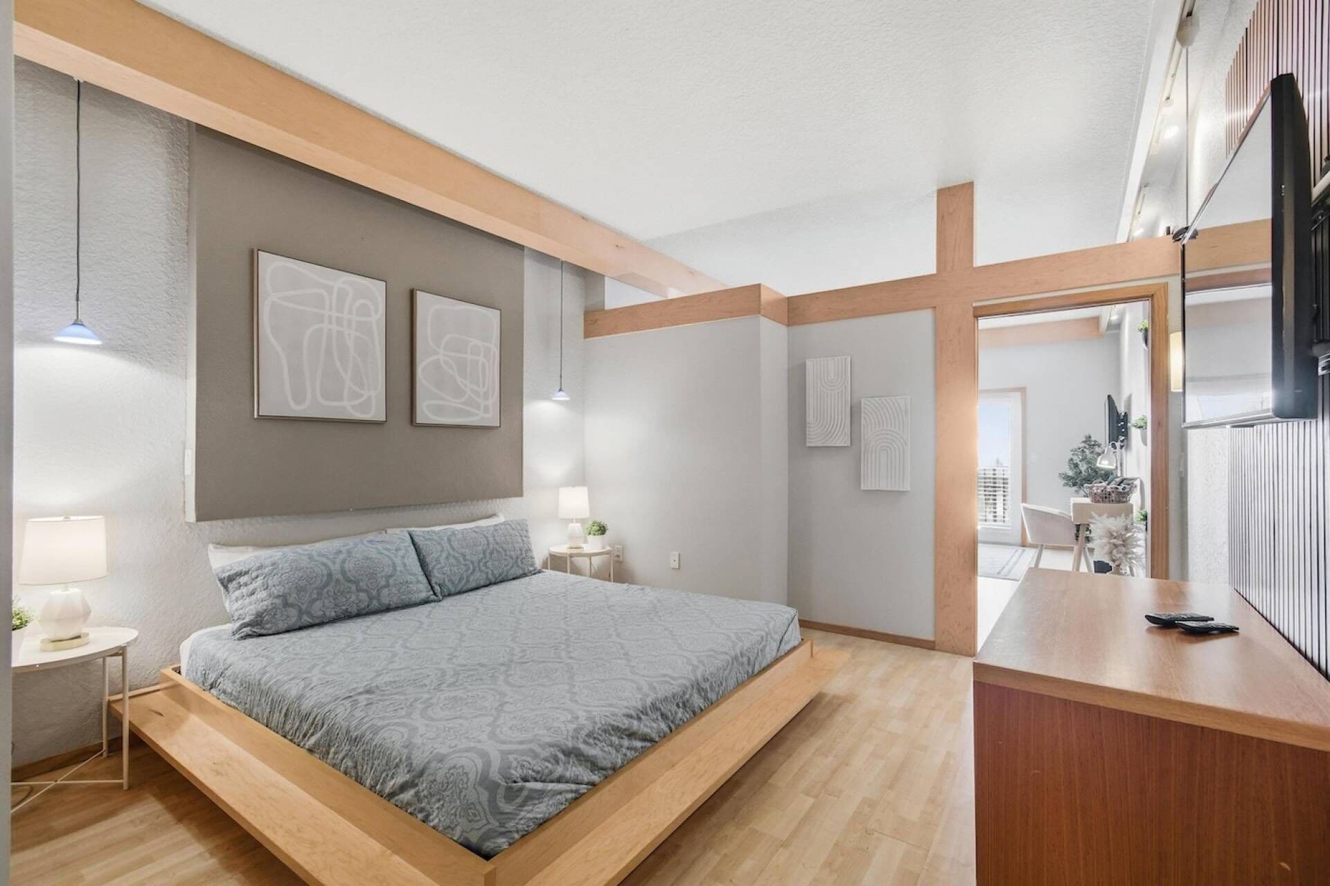 1 dormitorio, escritorio, tabla de planchar con plancha y wifi gratis