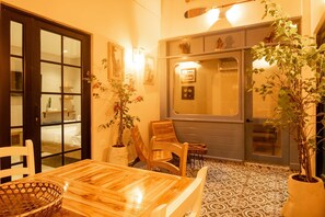 Interior - w* | Layali House · Private Luxury 4BR Residence (Cartagena de Indias)