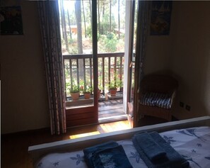 Strykejern/-brett, wi-fi (inkludert) og sengetøy