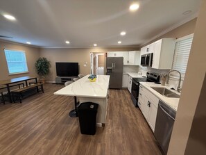 Fridge, microwave, oven, stovetop - Home away from home. 4 bedrooms and 3 full bathrooms and fenced in backyard (North Little Rock)