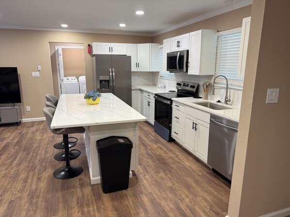 Fridge, microwave, oven, stovetop - Home away from home. 4 bedrooms and 3 full bathrooms and fenced in backyard (North Little Rock)