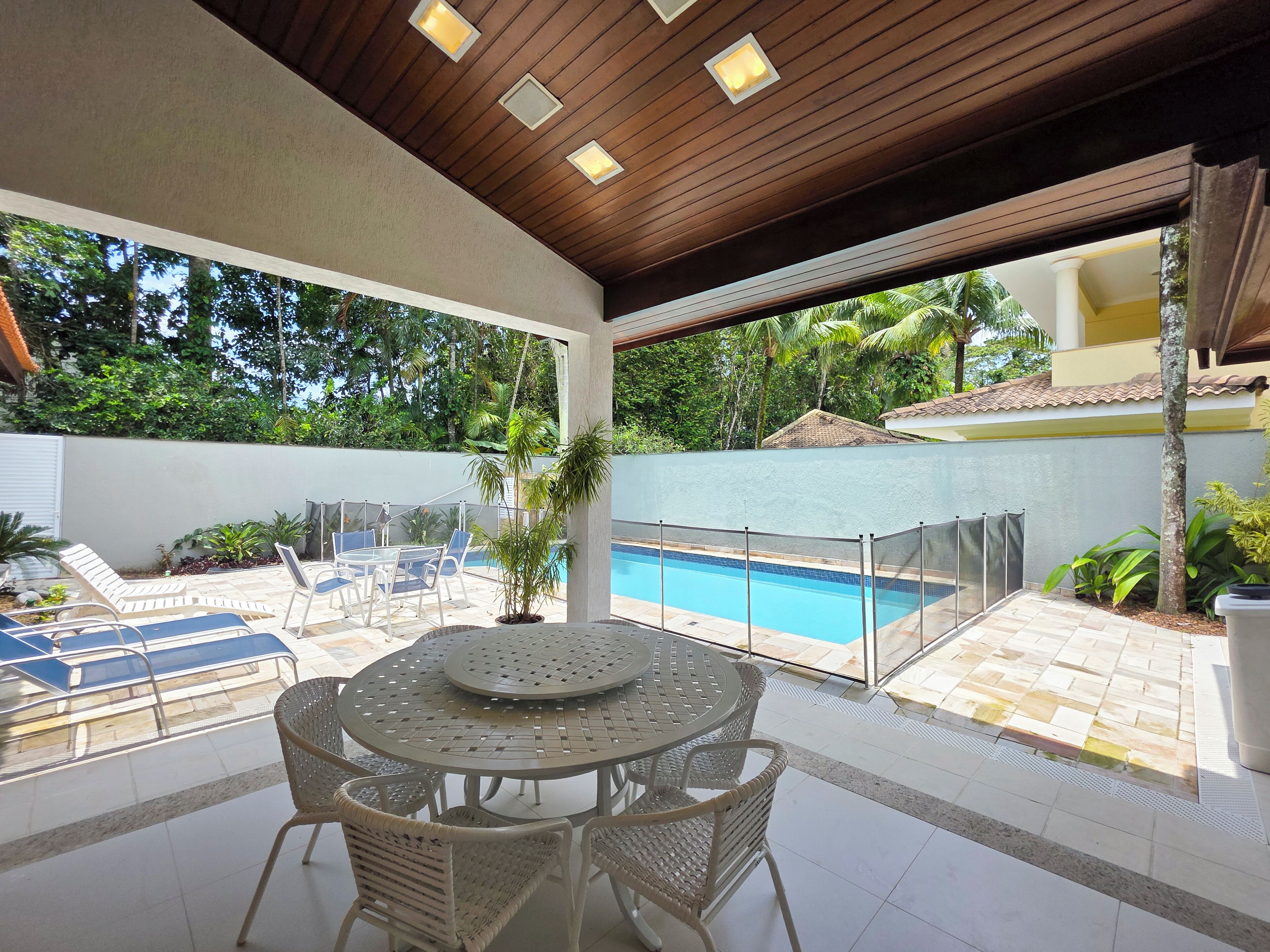 Outdoor pool, pool umbrellas, pool loungers