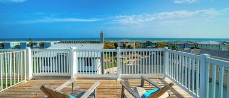 House (4 Bedrooms) | Property grounds