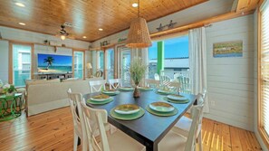 單棟房屋 (4 Bedrooms) | 內部