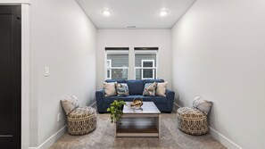 Talo (5 Bedrooms) | Sisätilat